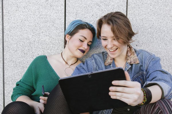 Gute Freunde Bewertungen: Was die Online-Plattform zu bieten hat